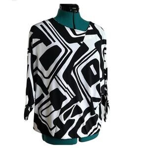 Chicos Top Womens Small Black White Dolman Sleeve Elastic Waist‎ Asymmetric